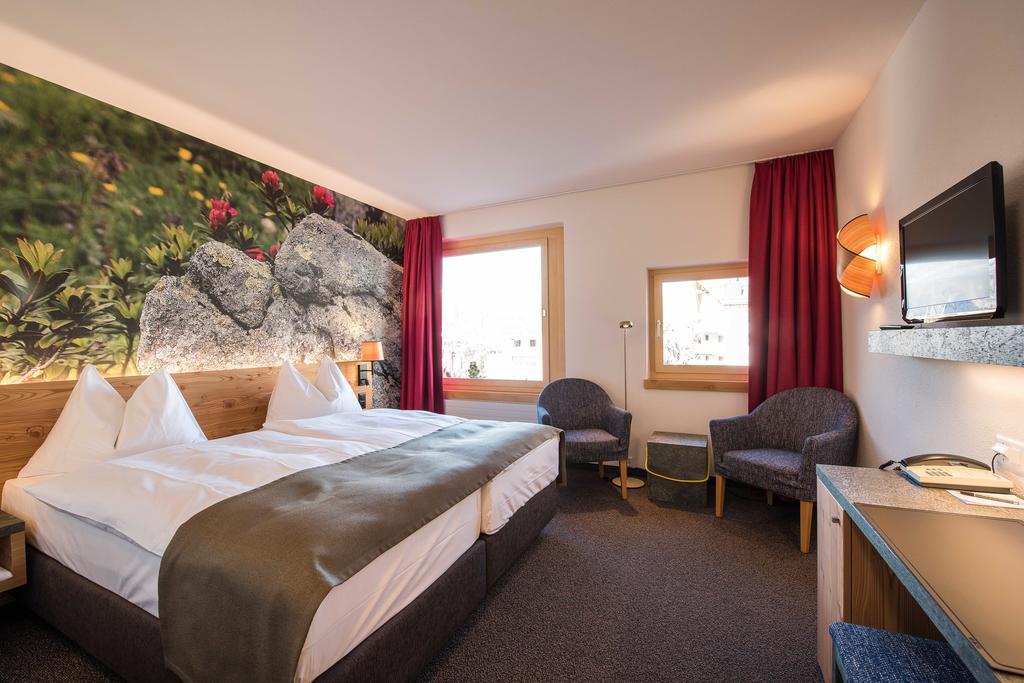 Hotel Garni Chesa Mulin Pontresina Exterior photo